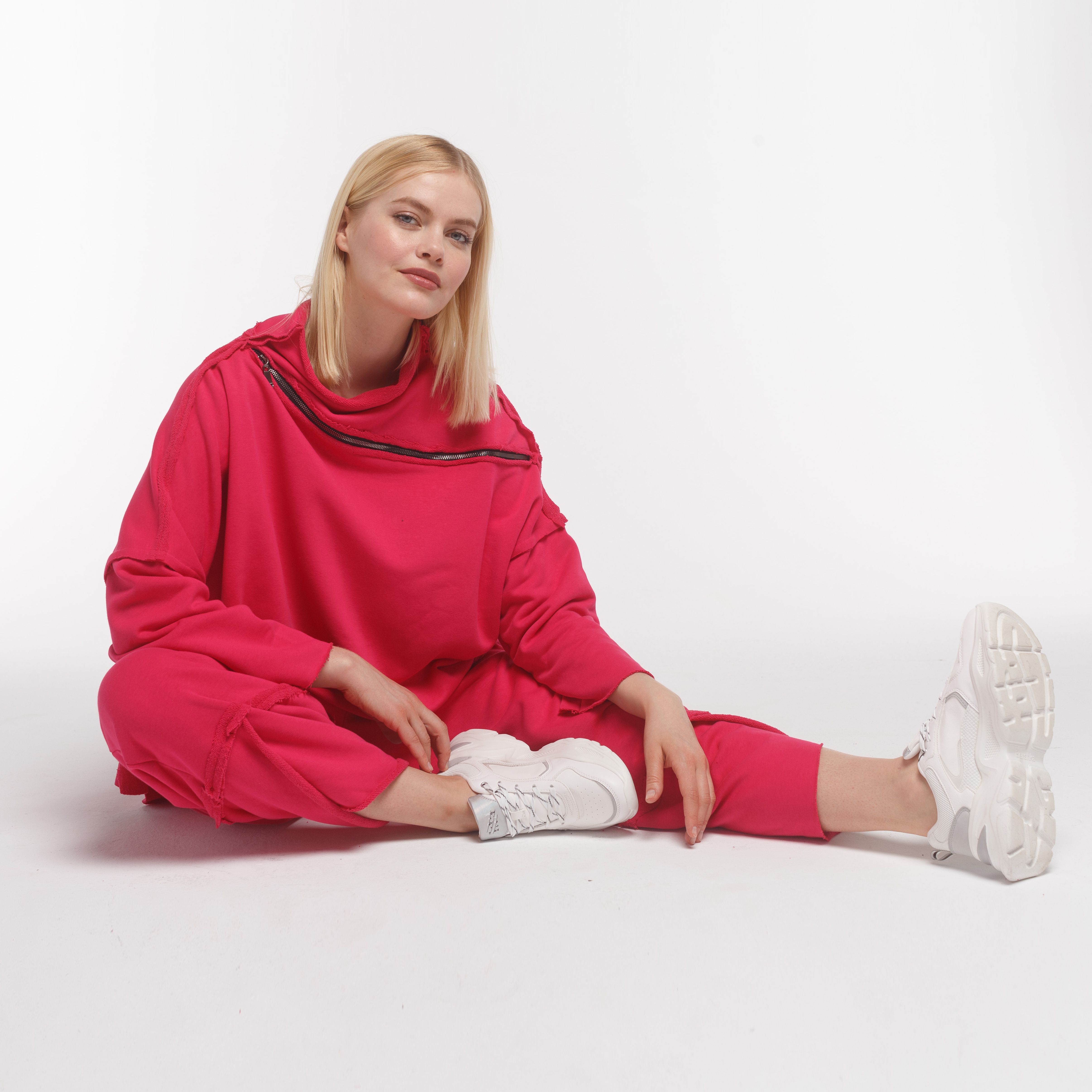 Трикотажные костюмы для женщин - купить онлайн на Shoppingcore