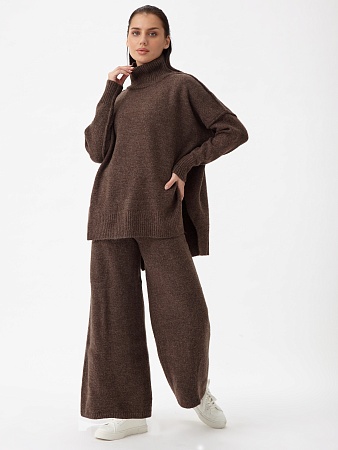 Вязаный костюм DEEZ Вязаный костюм DEEZ