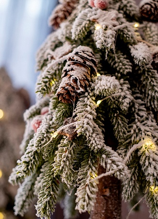 Каталог елок искусственных новогодних от магазина Shoppingcore Каталог елок искусственных новогодних от магазина Shoppingcore