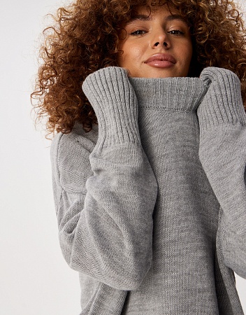 Свитер женский Свитер женский