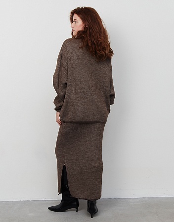 Костюм: свитер и юбка Костюм: свитер и юбка