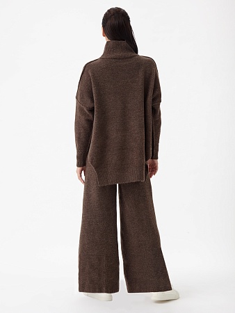 Вязаный костюм DEEZ Вязаный костюм DEEZ