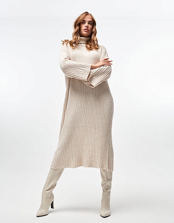 Магазин одежды Shoppingcore.ru. Широкий выбор красивой одежды в магазине платьев Shoppingcore. картинка платье оверсайз от магазина Shoppingcore.ru