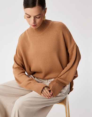 Каталог свитеров женских от магазина Shoppingcore Каталог свитеров женских от магазина Shoppingcore